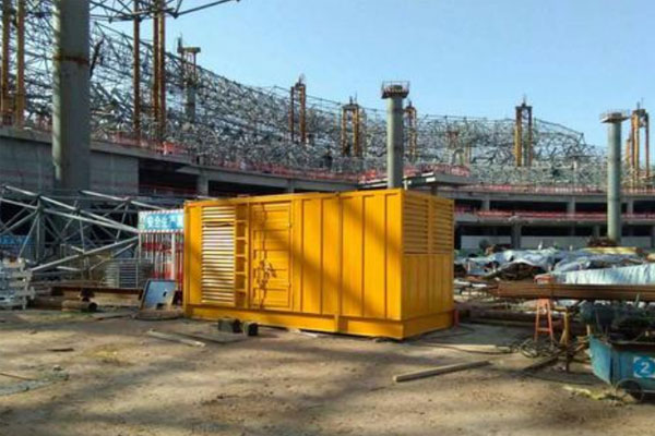 金山发电机出租如何判断空气滤清器是否需要更换？