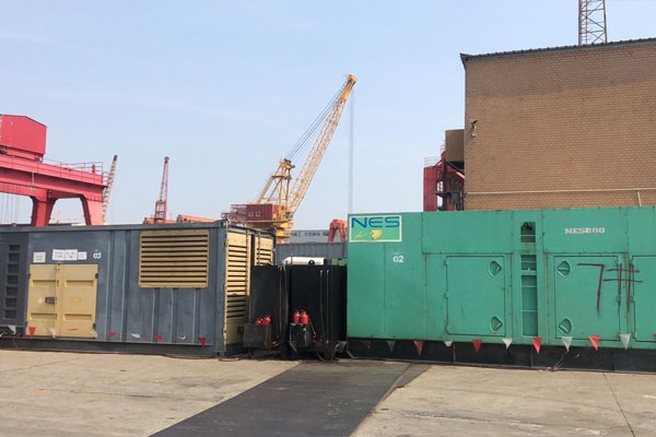 金山发电机出租空气滤清器的清洁频率是多少？