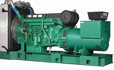 金山发电机除垢后需要用清水冲洗水冷式机油散热器几次？